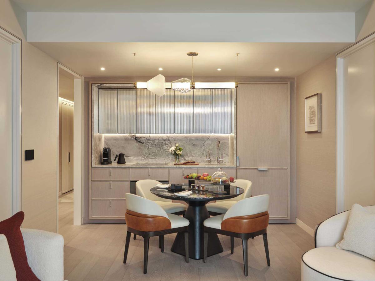 Luxury chandelier lighting at Mandarin Oriental Mayfair